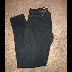 21 denim (forever 21) size 8 short black jeans